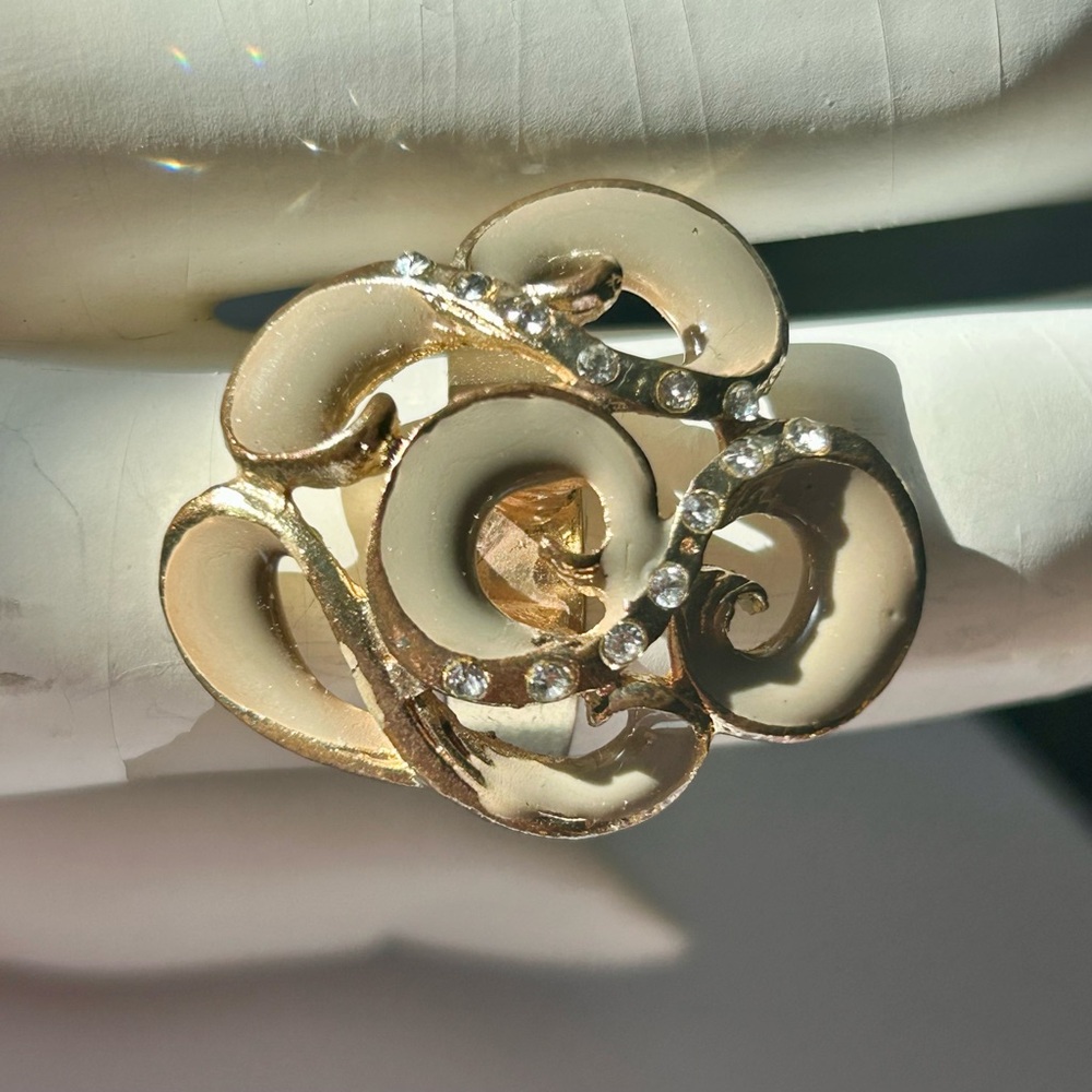 Adjustable Swirl Ring - Gold-Tone Alloy with Beige Grey Enamel & CZ Stones